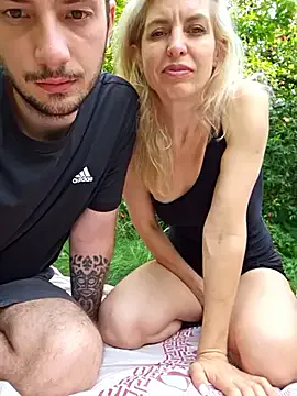 CharlotteCottin – webcam model profile photo Image 2