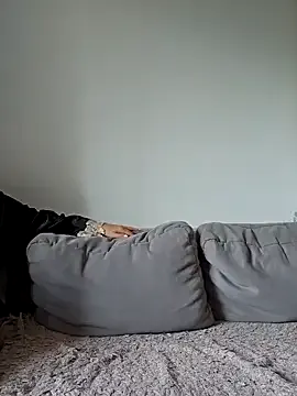 CharlotteCottin – webcam model profile photo Image 7