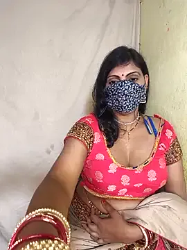 MrsKitten – webcam model profile photo Image 6