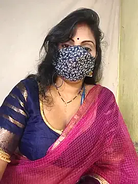 MrsKitten – webcam model profile photo Image 7