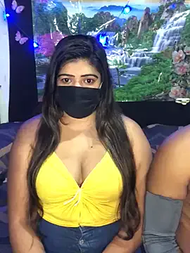 Noya – webcam model profile photo Image 7