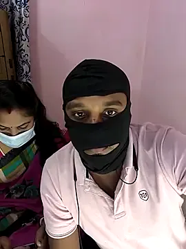 ZoeyReed – webcam model profile photo Image 2