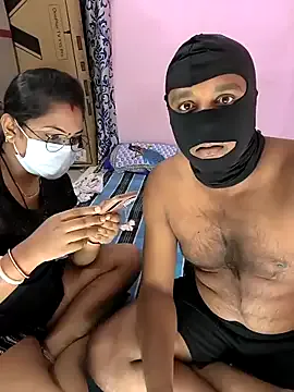 ZoeyReed – webcam model profile photo Image 3