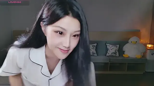 nyakotan – webcam model profile photo Image 17