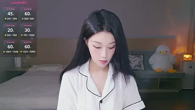 nyakotan – webcam model profile photo Image 18