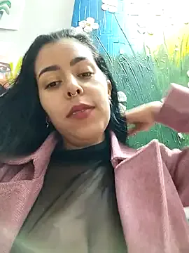 AmyBelmontt – webcam model profile photo Image 9