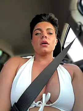 PearlQuinn – webcam model profile photo Image 13