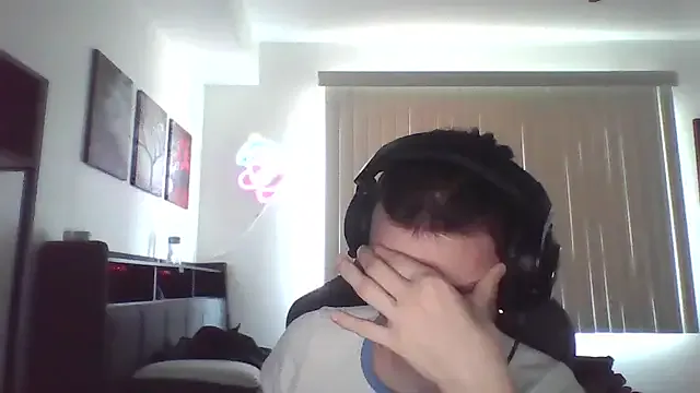 JessicaBraga – webcam model profile photo Image 3