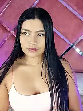 BabyyyLuna – webcam model profile photo Image 9