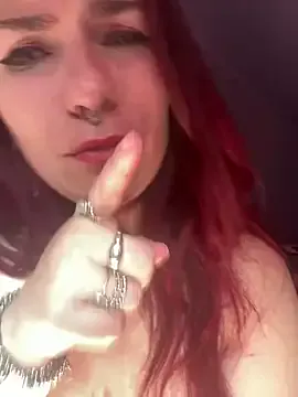 GoddessAstrate – webcam model profile photo Image 2