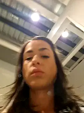 KaraNoir – webcam model profile photo Image 17