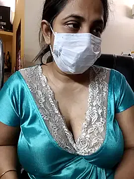 AbrilSilva – webcam model profile photo Image 14