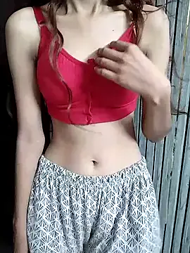 AmyBelmontt – webcam model profile photo Image 9