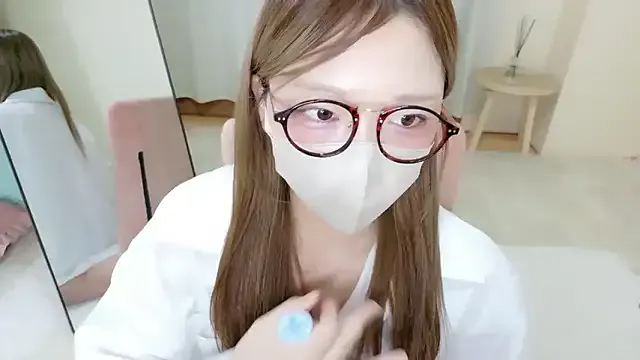 PaolaFalkon – webcam model profile photo Image 9