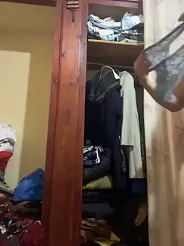 AmyBelmontt – webcam model profile photo Image 16