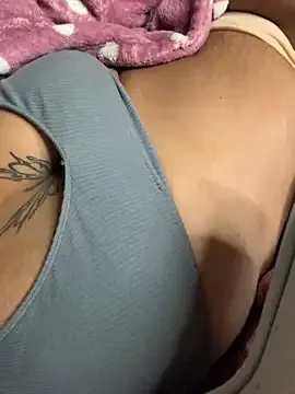 ClaudiaMarie – webcam model profile photo Image 9