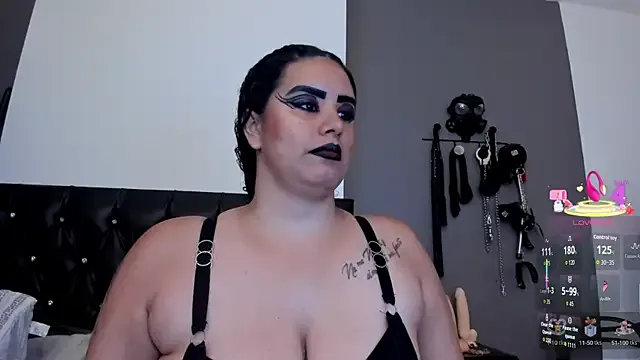 SkyLumen – webcam model profile photo Image 18