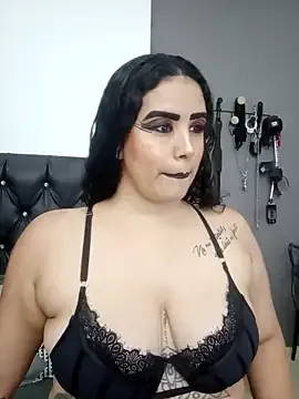 SkyLumen – webcam model profile photo Image 8