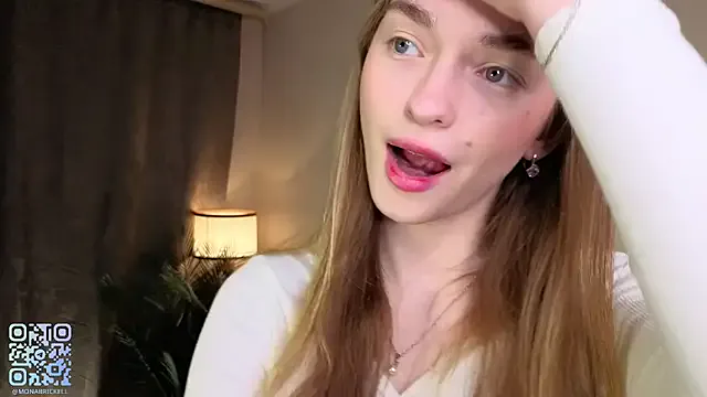 LoveLillyy – webcam model profile photo Image 10