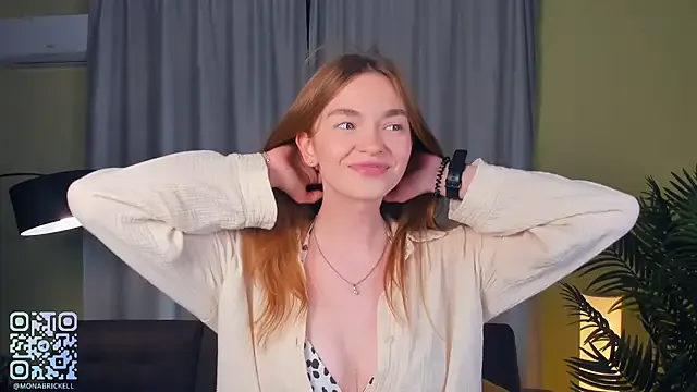 LoveLillyy – webcam model profile photo Image 15