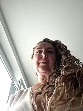 SofieLee – webcam model profile photo Image 3