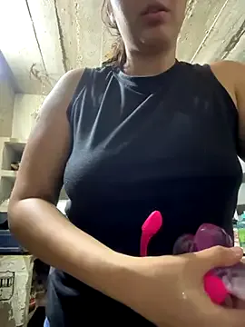 Melekyaraksever2545 – webcam model profile photo Image 7