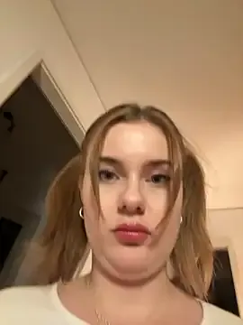 IsabelaJohnson – webcam model profile photo Image 19