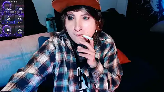 SkyLumen – webcam model profile photo Image 14