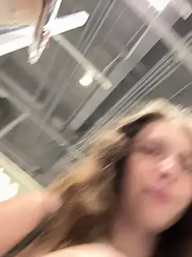 MeilynDuque – webcam model profile photo Image 7