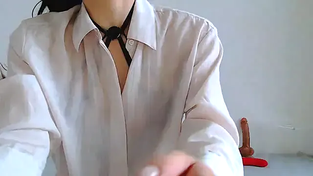 IvonneBelle – webcam model profile photo Image 11