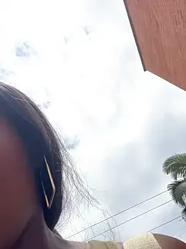 JenCampbell – webcam model profile photo Image 9