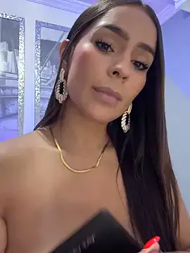 LiaSummerr – webcam model profile photo Image 13