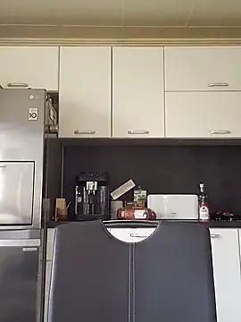 LunaKrismas – webcam model profile photo Image 7