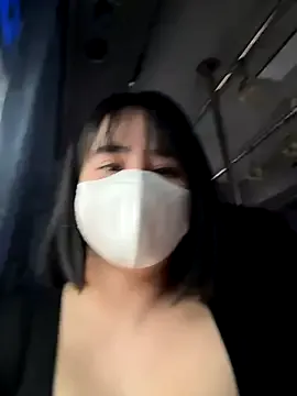 SophieBlaake – webcam model profile photo Image 2