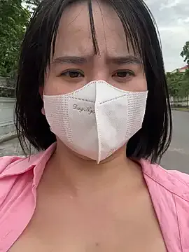 SophieBlaake – webcam model profile photo Image 7