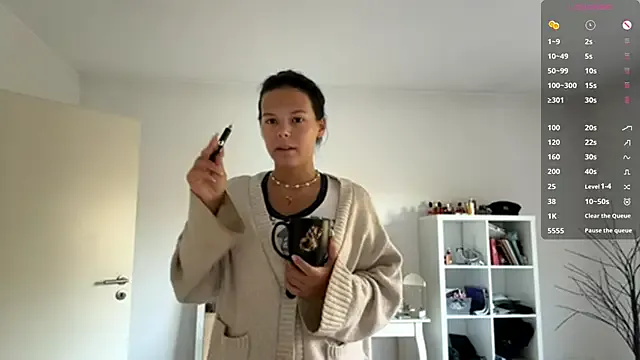 JeniferRein – webcam model profile photo Image 18