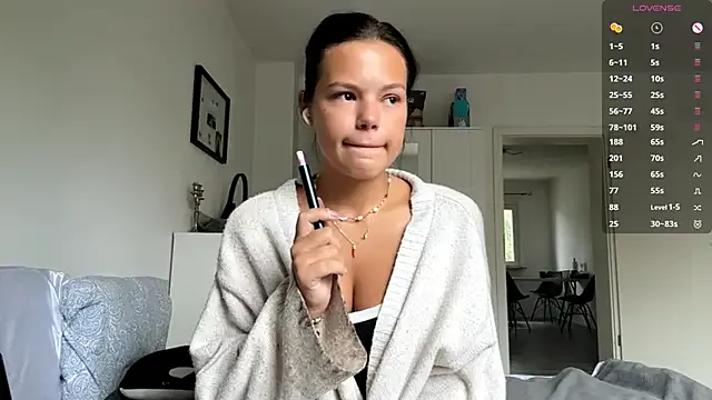 JeniferRein – webcam model profile photo Image 19