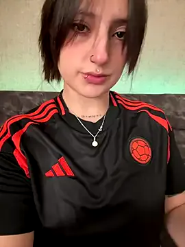 AntonellaRodman – webcam model profile photo Image 4