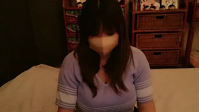 CelesteCoquette – webcam model profile photo Image 12