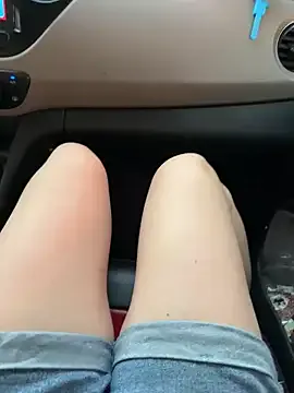 CassieGil – webcam model profile photo Image 12