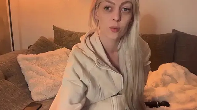 Rachell_More – webcam model profile photo Image 6