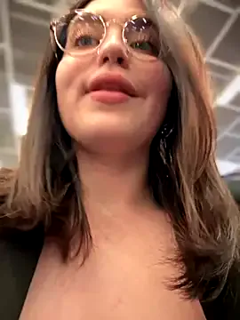 GreciaMorgan – webcam model profile photo Image 19