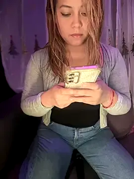 GreciaMorgan – webcam model profile photo Image 13