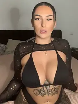 Mia--meow – webcam model profile photo Image 8