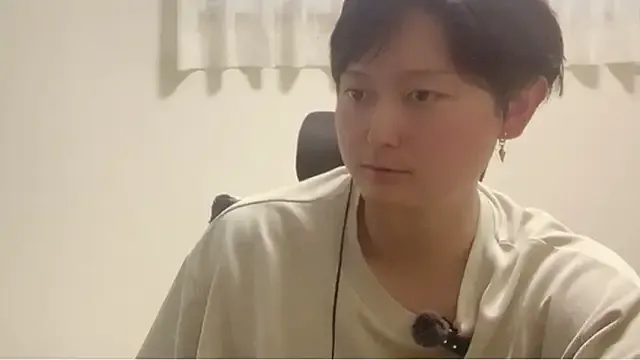 alanna_Micheles – webcam model profile photo Image 6