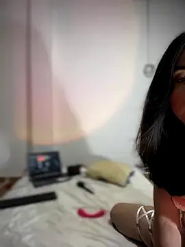 MeganClars – webcam model profile photo Image 8