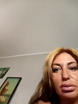 ElianaGarcia – webcam model profile photo Image 9