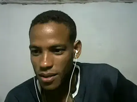 GiaMazzon – webcam model profile photo Image 6