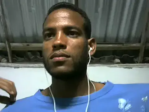 GiaMazzon – webcam model profile photo Image 9