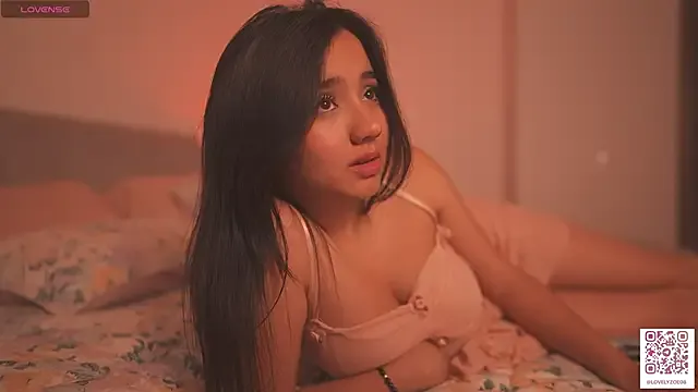 CassieGil – webcam model profile photo Image 11